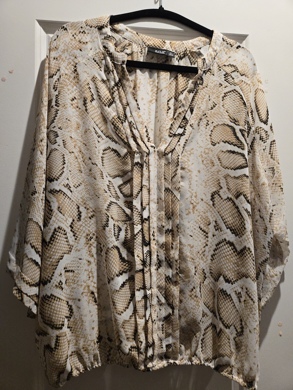 Tan/Black/Cream Pullover Blouse XL